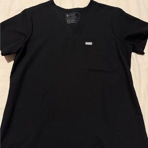 FIGS unisex Black one pocket top